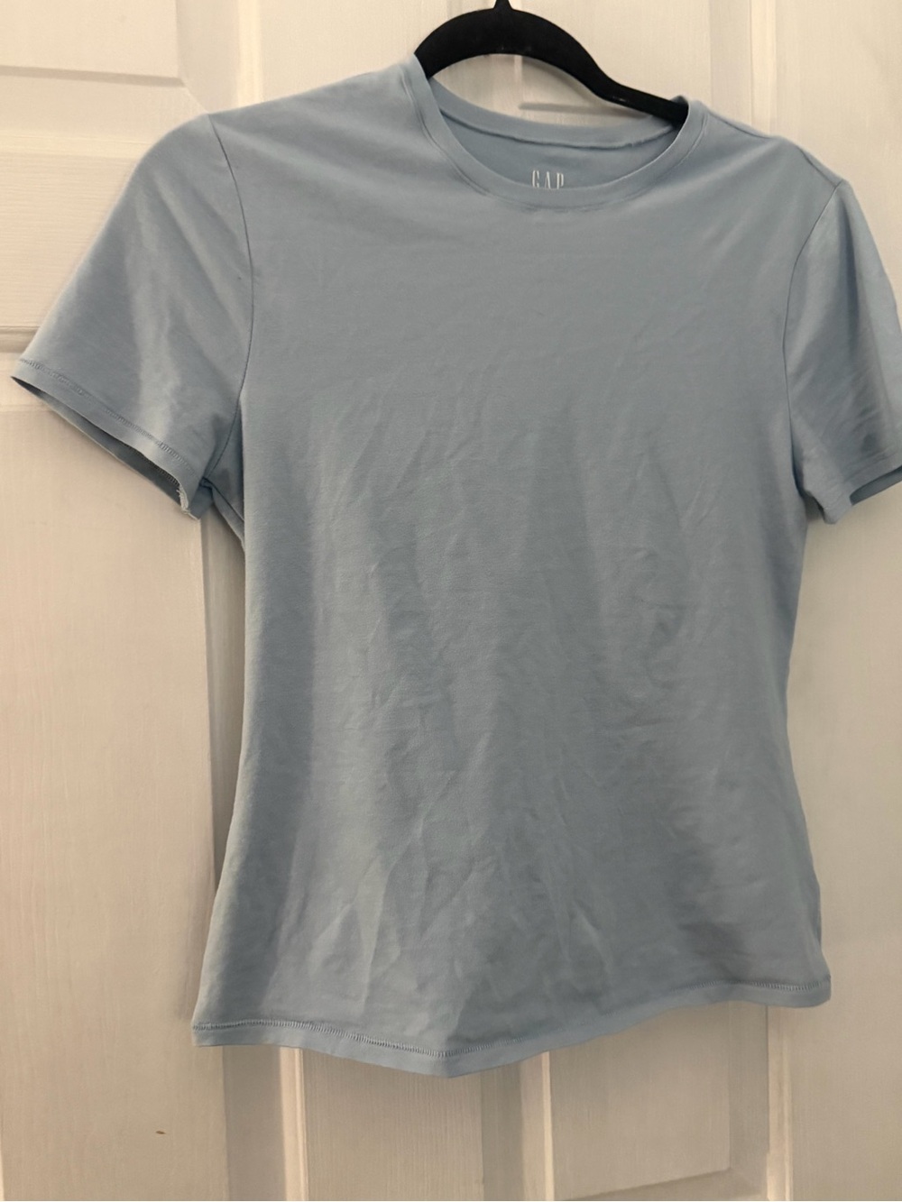 Gap CloseKnit Medium Light Blue Crew Neck Short Sleeve T-Shirt
